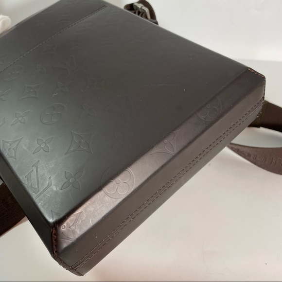 Louis Vuitton Grace Bobby Mat - Brown - Picture 4 of 9